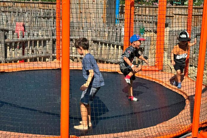 Campeggio Kevano Plage, 4 stelle Pianottoli Caldarello Trampolino