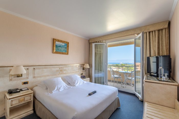 Hotel Corsica 5 Spa Serena Calvi Camera mare e montagna