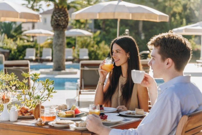 Hotel Corsica 5 Spa Serena Calvi Colazione Piscina