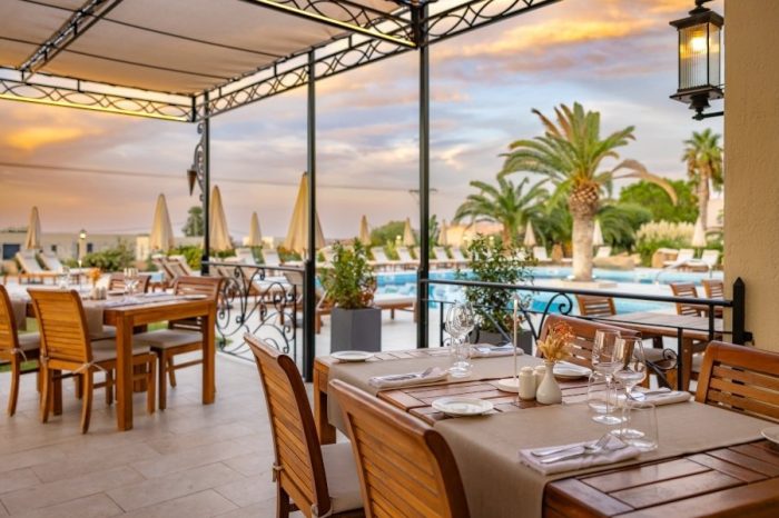 Hotel Corsica 5 Spa Serena Calvi Ristorante Terrazza Piscina