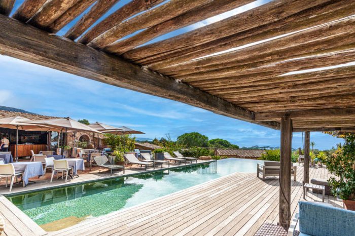 hotel-les-bergeries-de-palombaggia-5-etoiles-retaurant