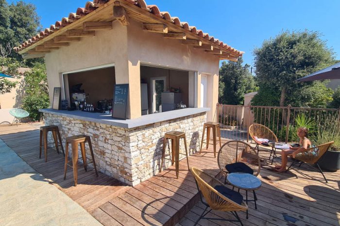 Residence Perla di Macchia Bonifacio Piscina