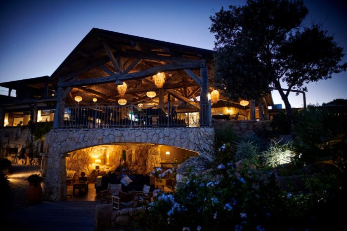 restaurant-panoramique-hotel-u-capu-biancu-bonifacio