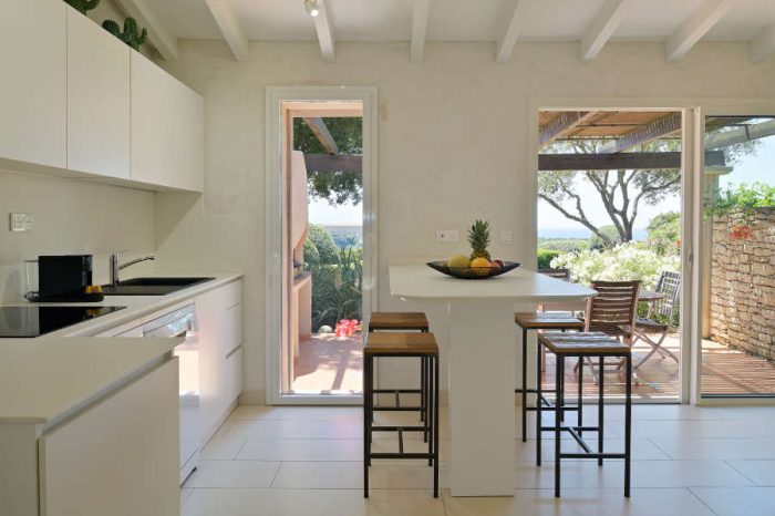 villas-terra-marina-luxe-4-etoiles-bonifacio-coin-cuisine