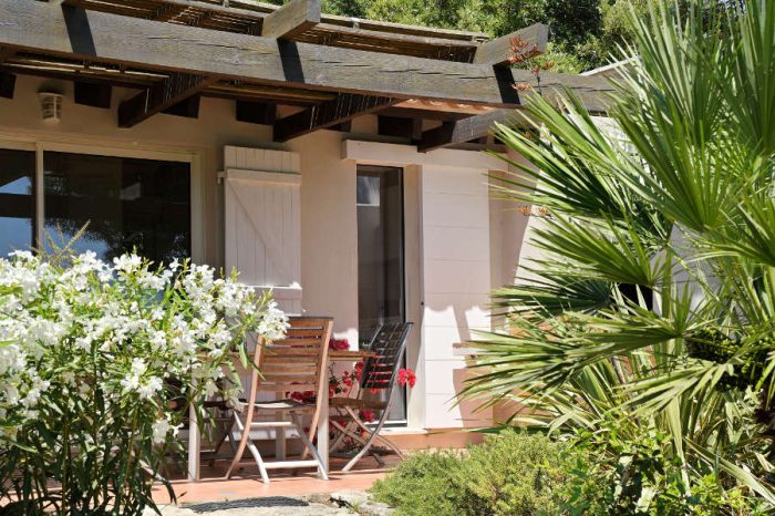 villas-terra-marina-luxe-4-etoiles-bonifacio-terrasse