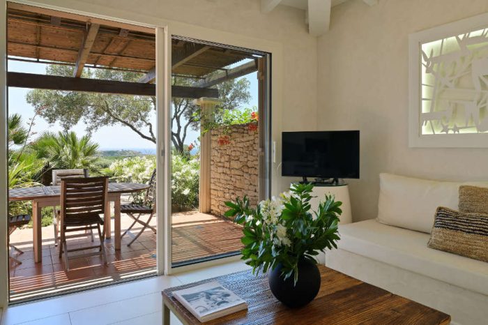 villas-terra-marina-luxe-4-etoiles-bonifacio-vue-du-salon
