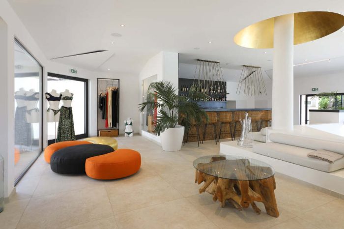 villas-terra-marina-luxe-bonifacio-bar